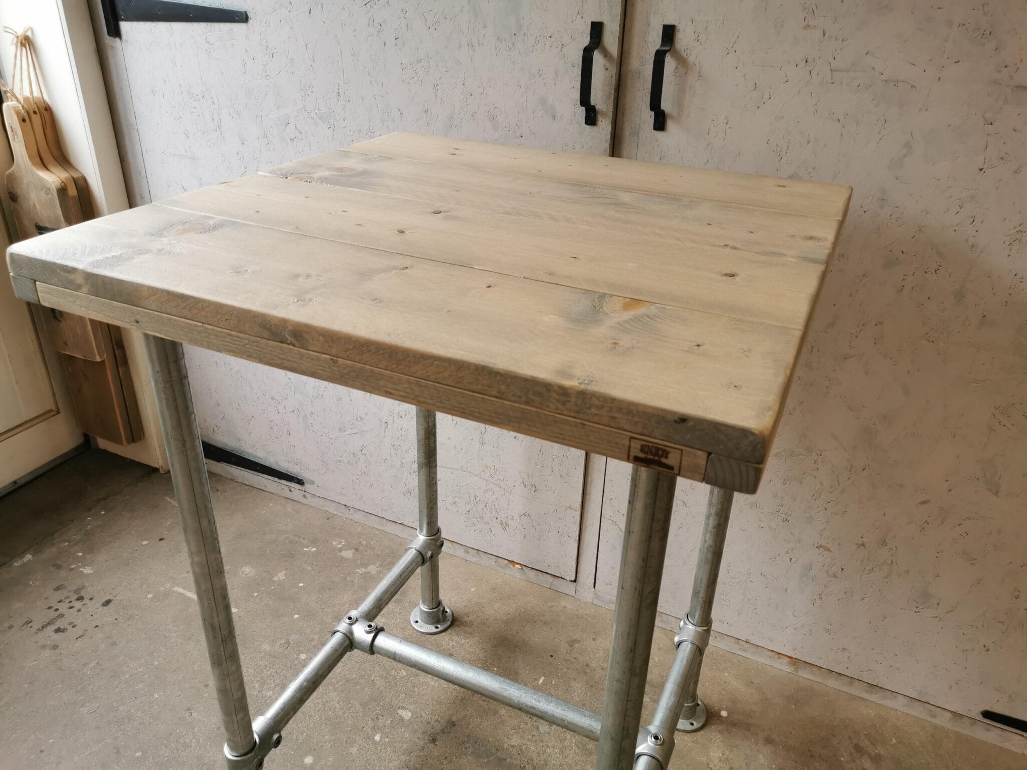 steigerbuis bartafel steigerhout